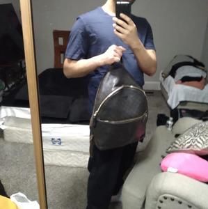 Meet your Posher, Terry